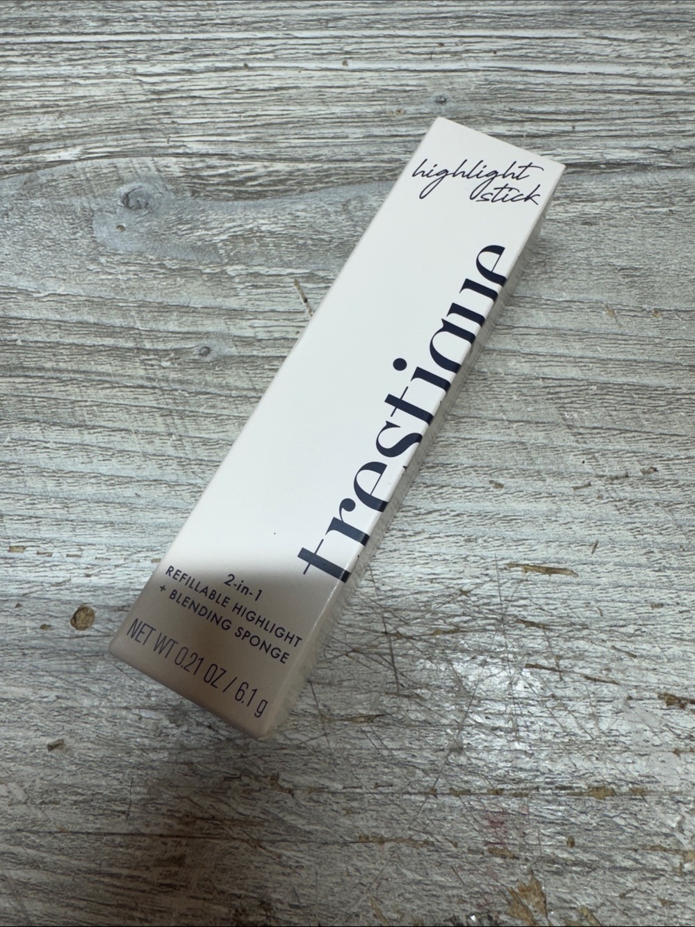 treStiQue Highlight Stick in Natural Beige